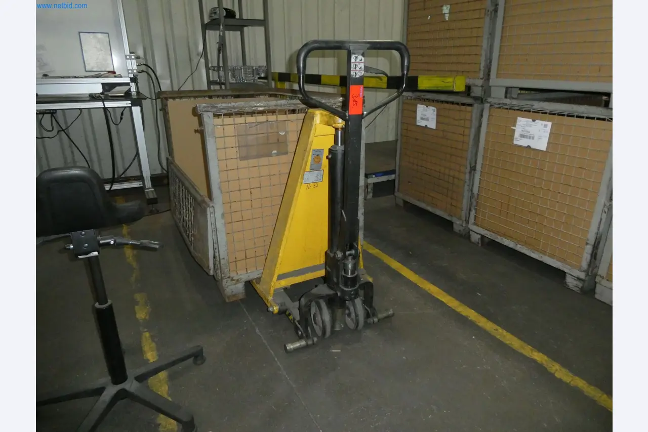 Machines & systems for light metal die casting (powertrain & structural parts)-4