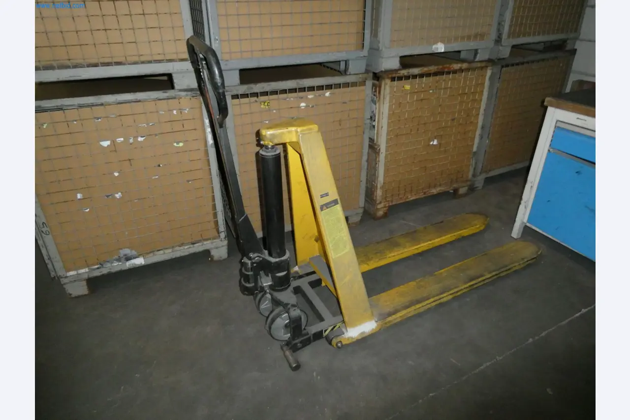 Machines & systems for light metal die casting (powertrain & structural parts)-8