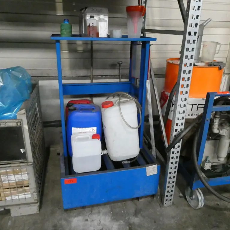 Hazardous goods drip tray