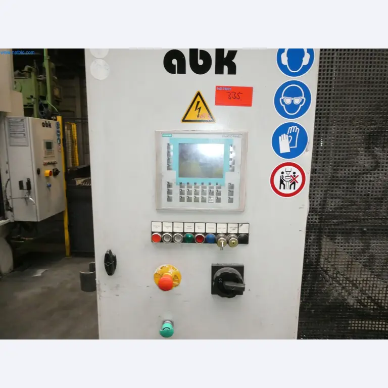 Machines & systems for light metal die casting (powertrain & structural parts)-11