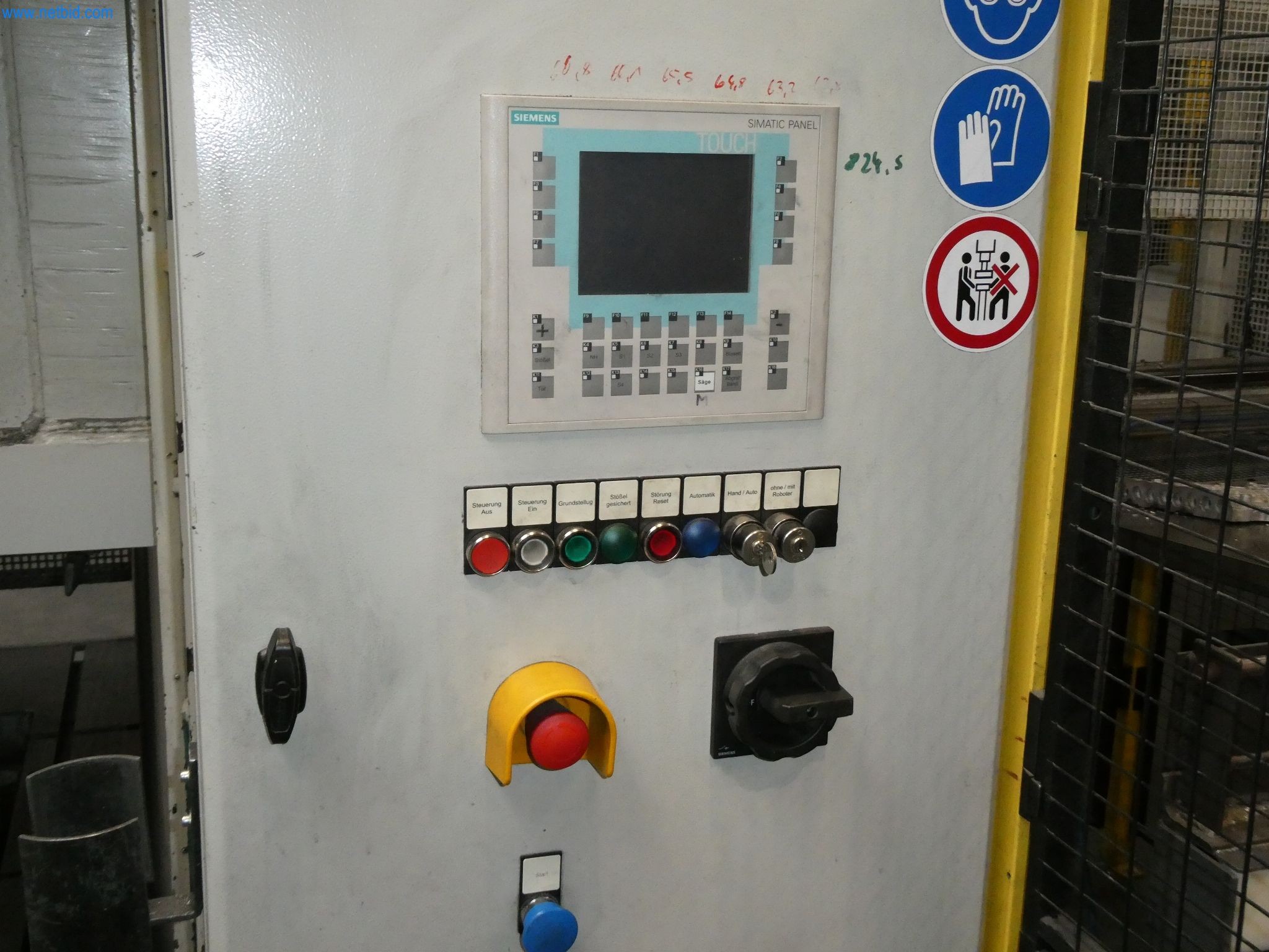 Machines & systems for light metal die casting (powertrain & structural parts)-16