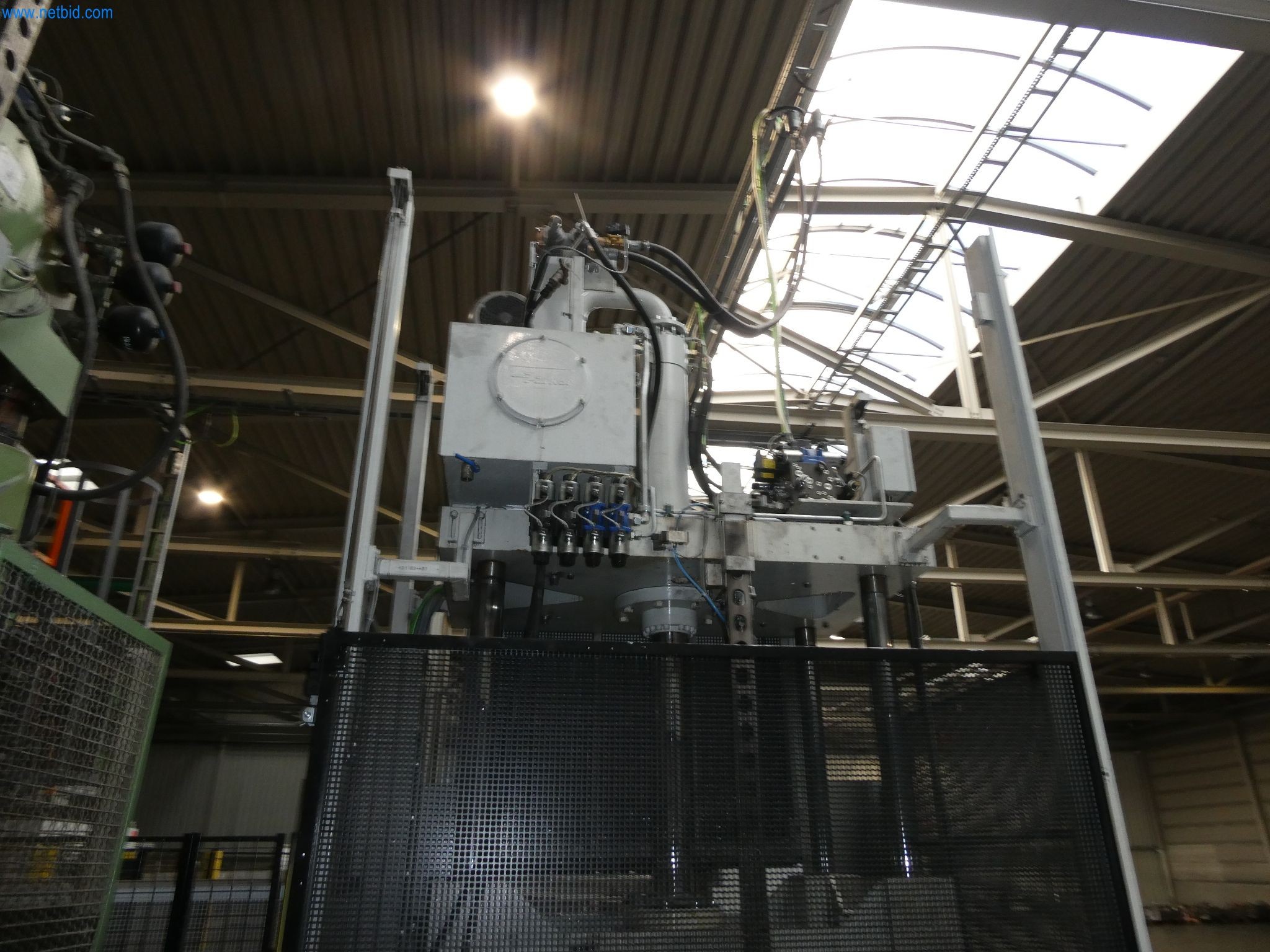 Machines & systems for light metal die casting (powertrain & structural parts)-18