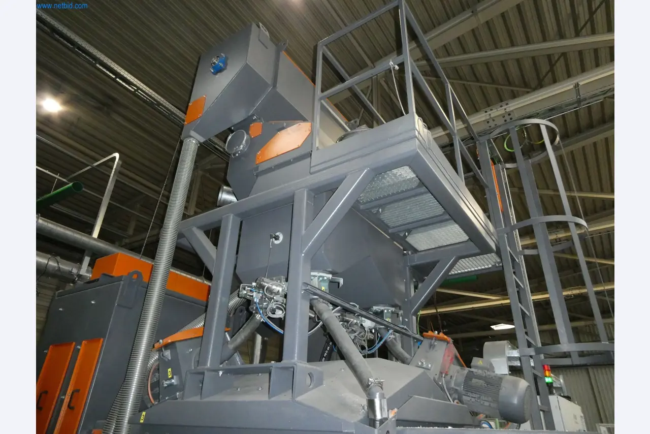 Machines & systems for light metal die casting (powertrain & structural parts)-21