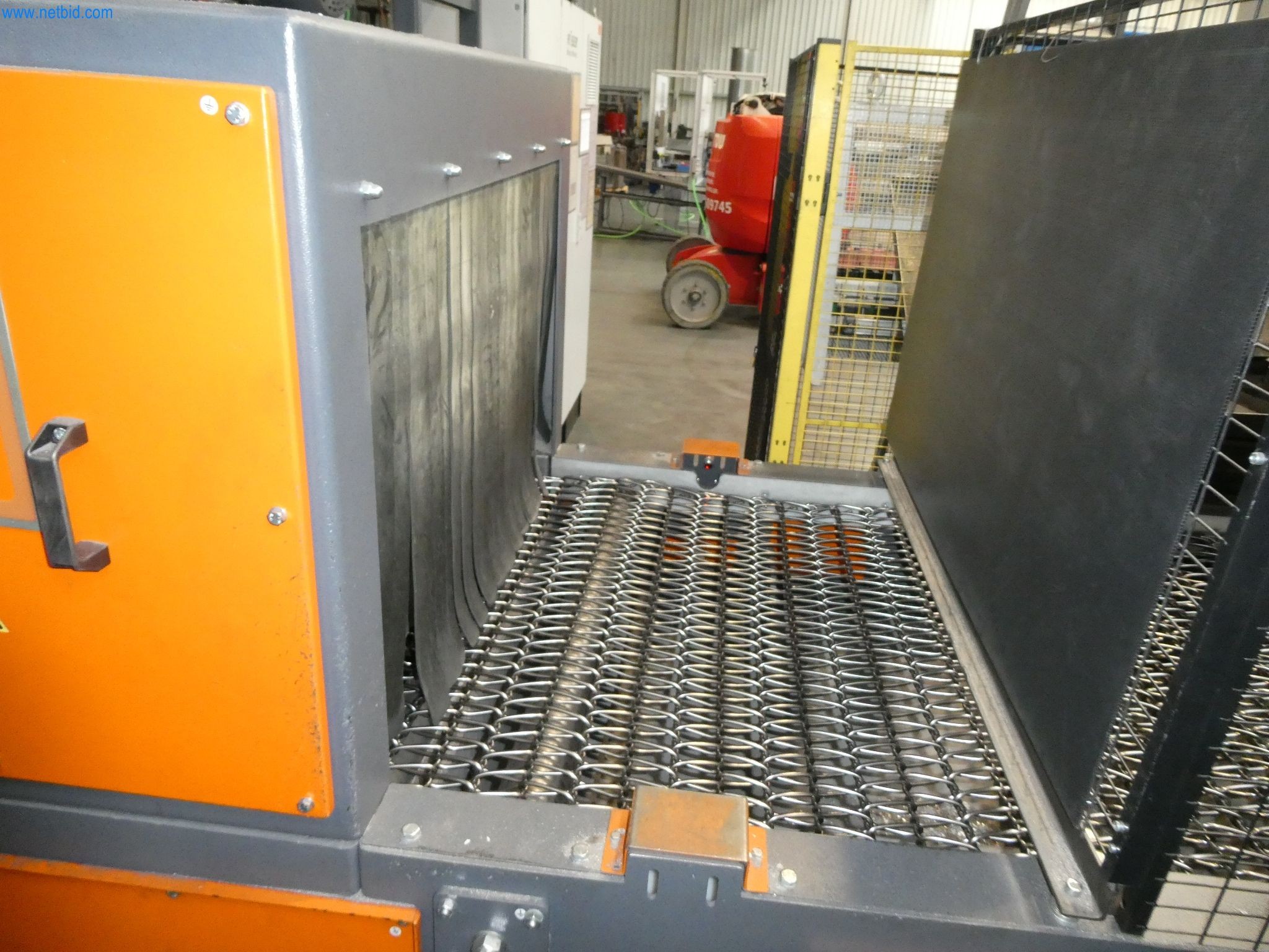 Machines & systems for light metal die casting (powertrain & structural parts)-23