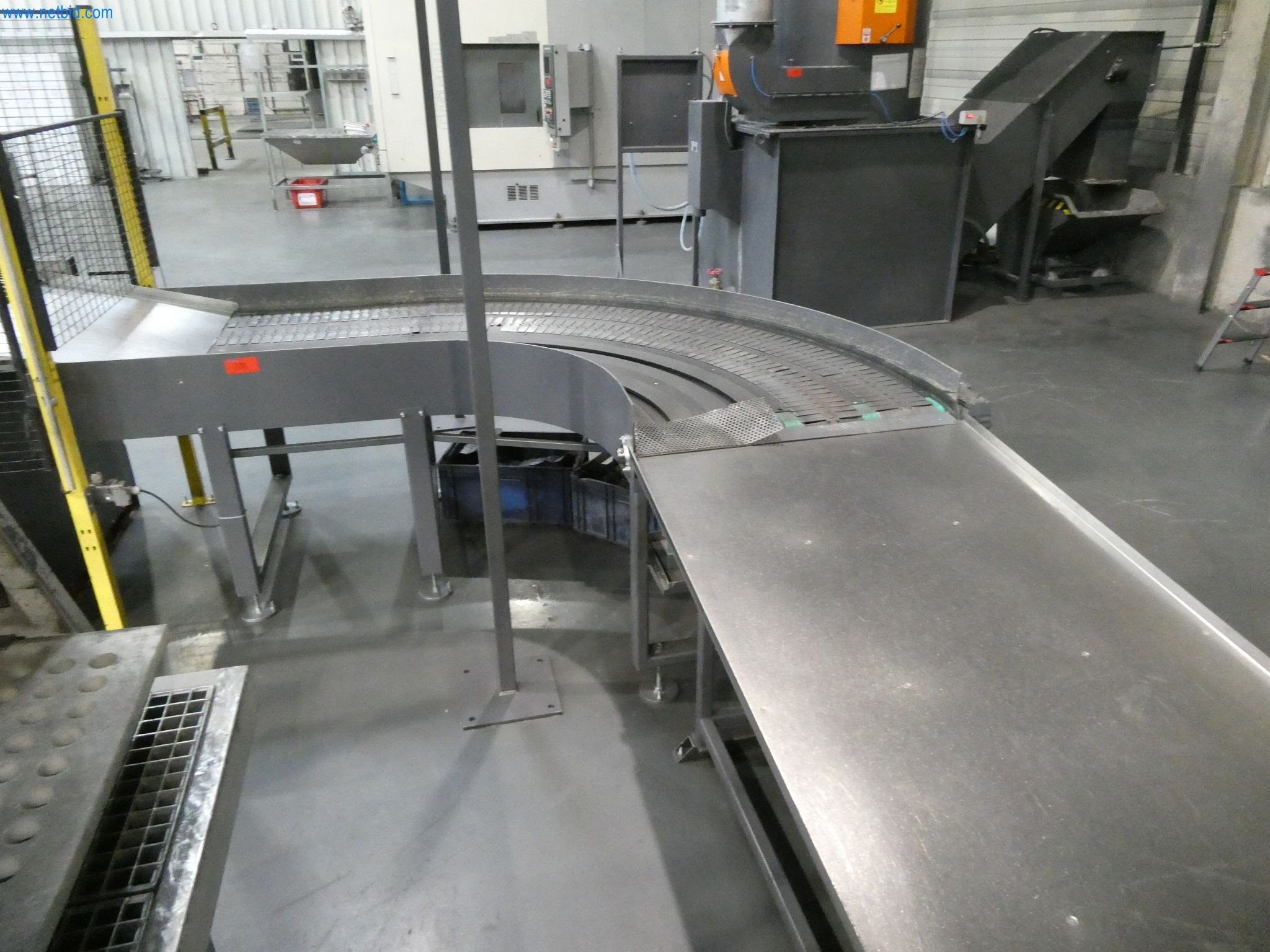 Machines & systems for light metal die casting (powertrain & structural parts)-36