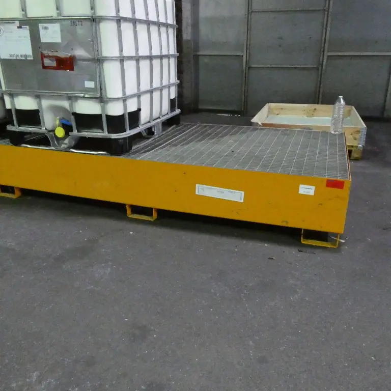 3 Hazardous goods drip pans Bauer