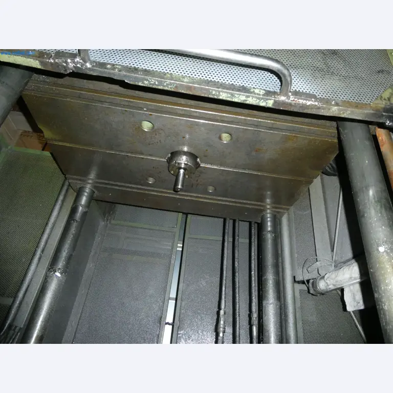 Machines & systems for light metal die casting (powertrain & structural parts)-10