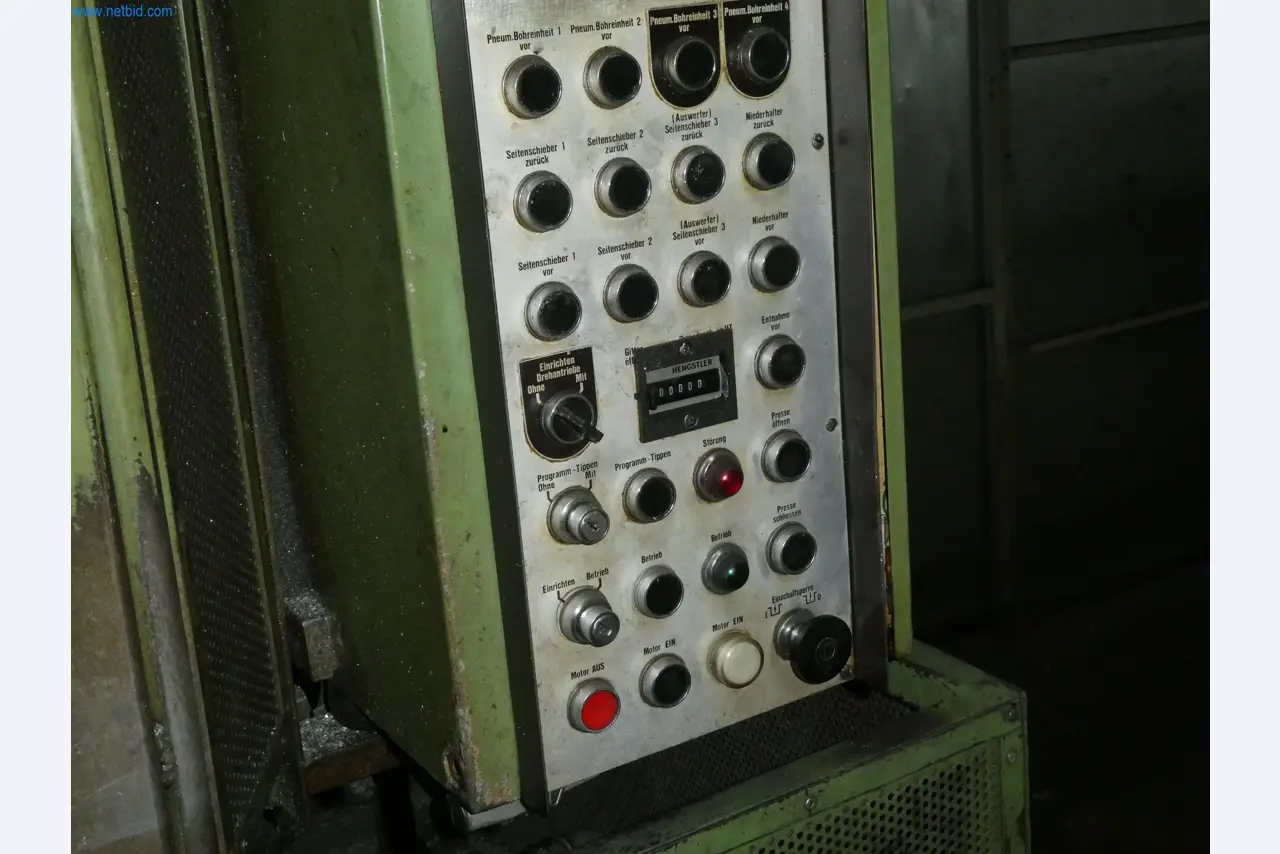 Machines & systems for light metal die casting (powertrain & structural parts)-8