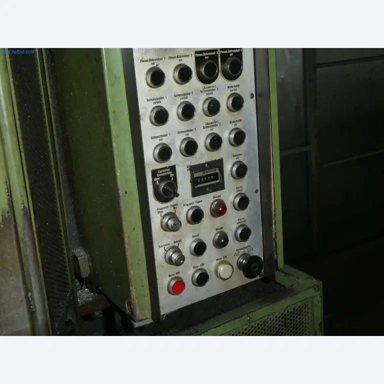 Machines & systems for light metal die casting (powertrain & structural parts)-8