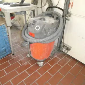 Industrial vacuum cleaner Husqvarna DC1400