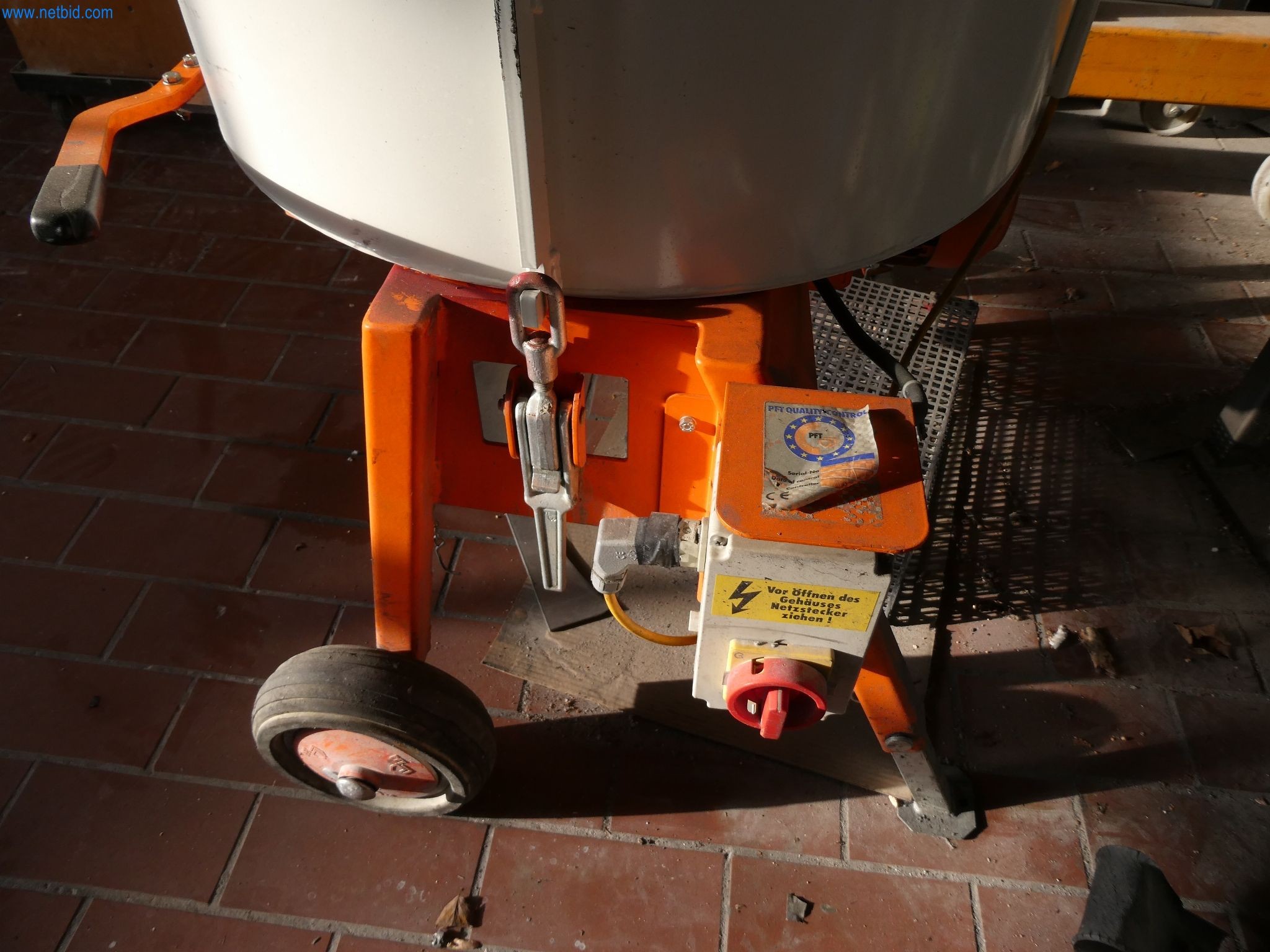 Machines & systems for light metal die casting (powertrain & structural parts)-4