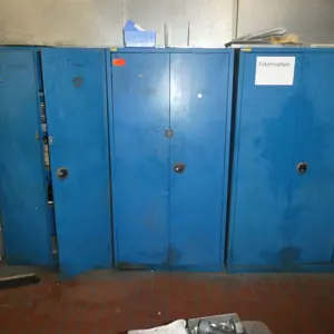 3 Workshop cabinets