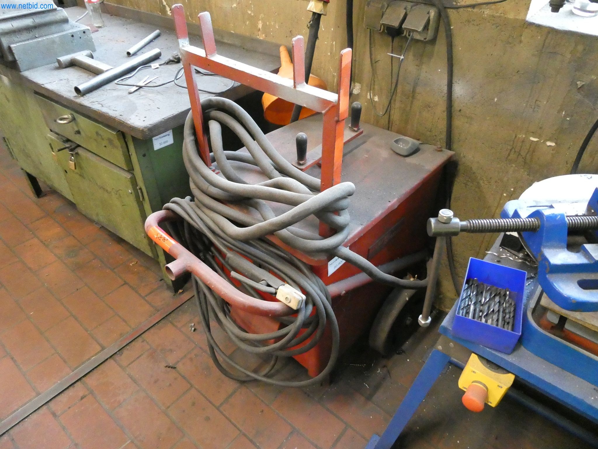 Machines & systems for light metal die casting (powertrain & structural parts)-1