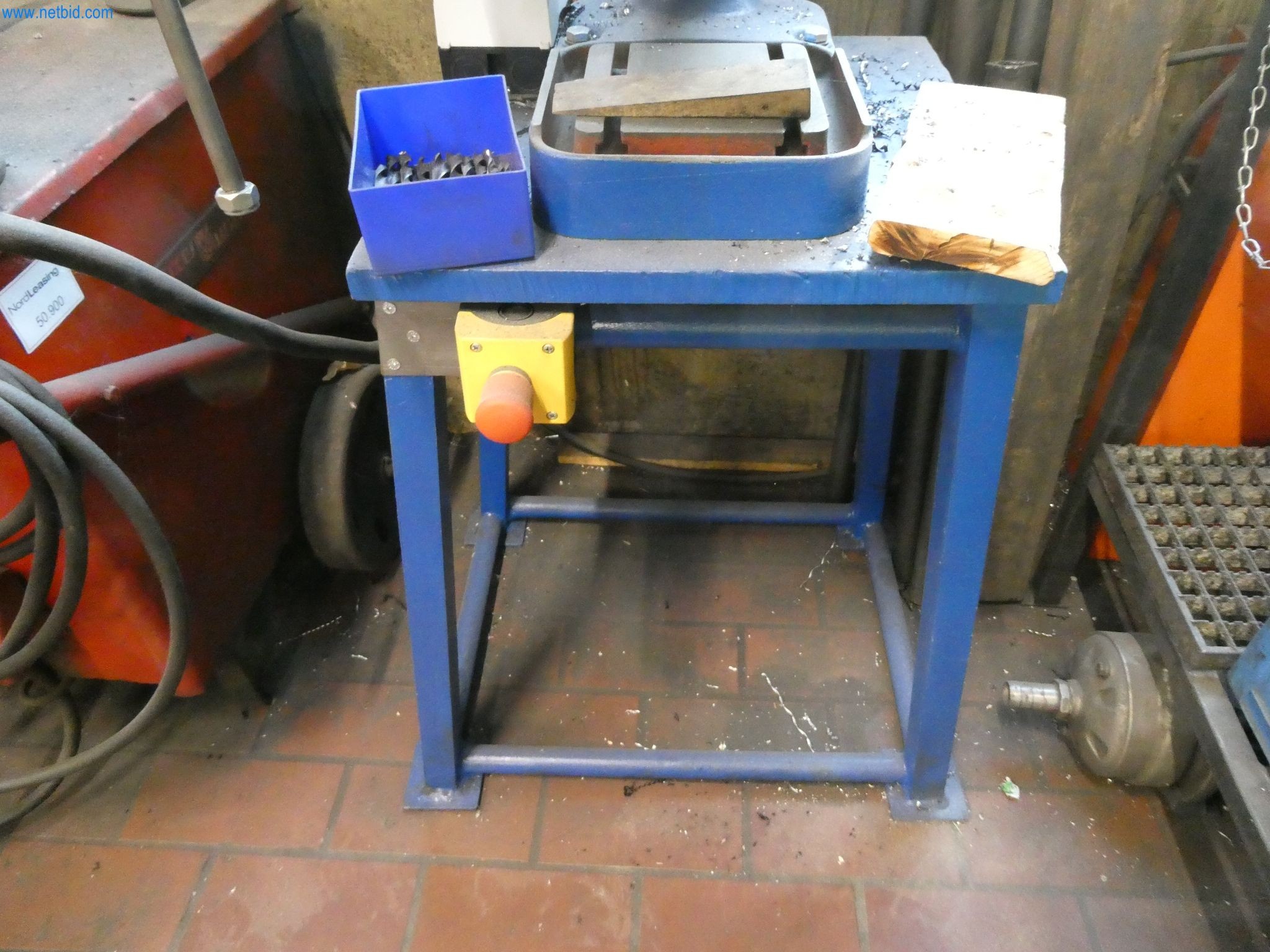 Machines & systems for light metal die casting (powertrain & structural parts)-4