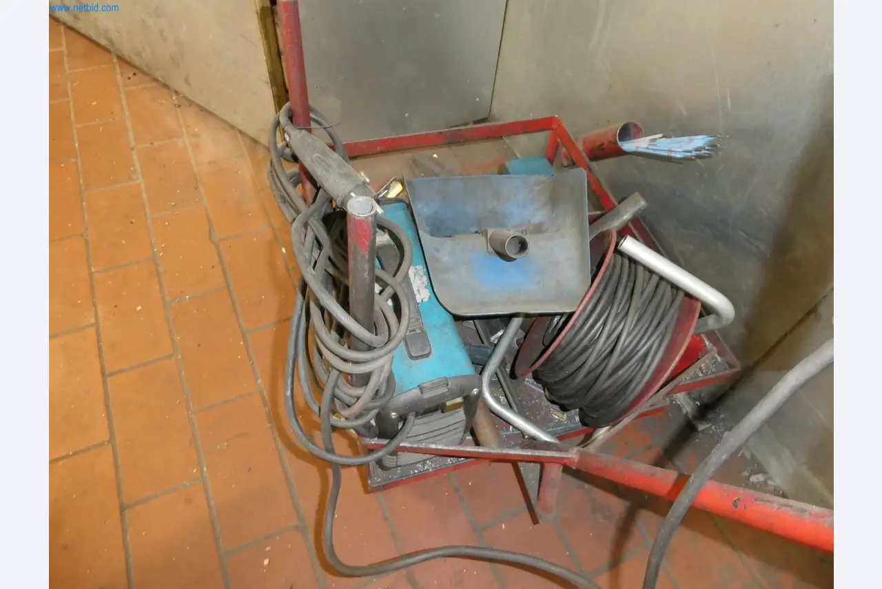 Machines & systems for light metal die casting (powertrain & structural parts)-3