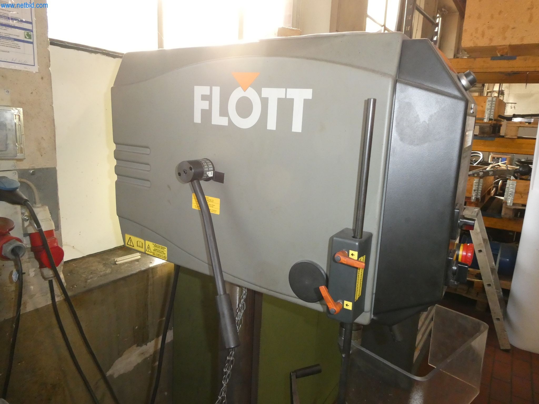 Machines & systems for light metal die casting (powertrain & structural parts)-2