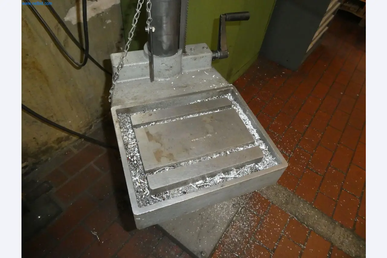 Machines & systems for light metal die casting (powertrain & structural parts)-4