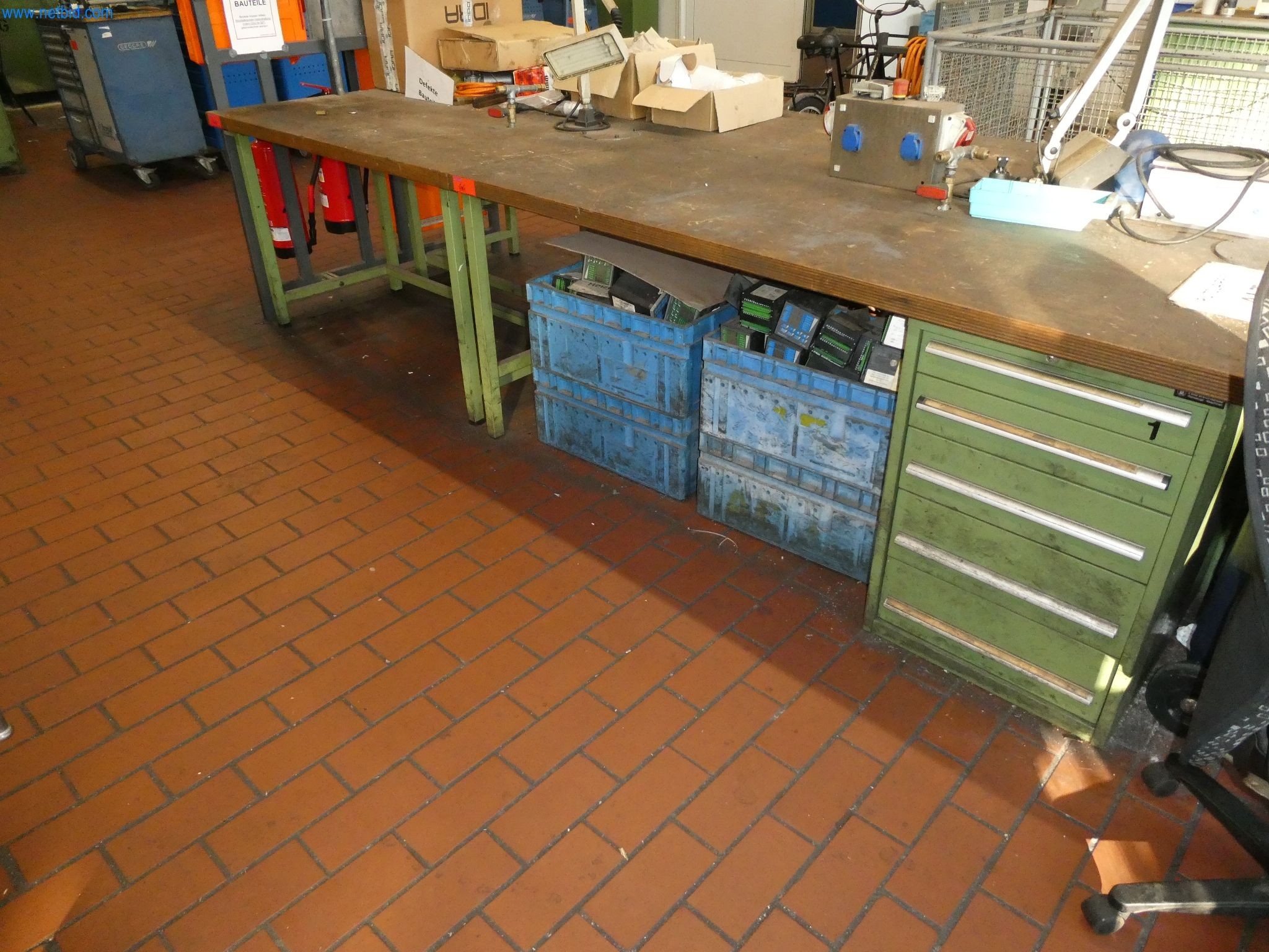 Machines & systems for light metal die casting (powertrain & structural parts)-3