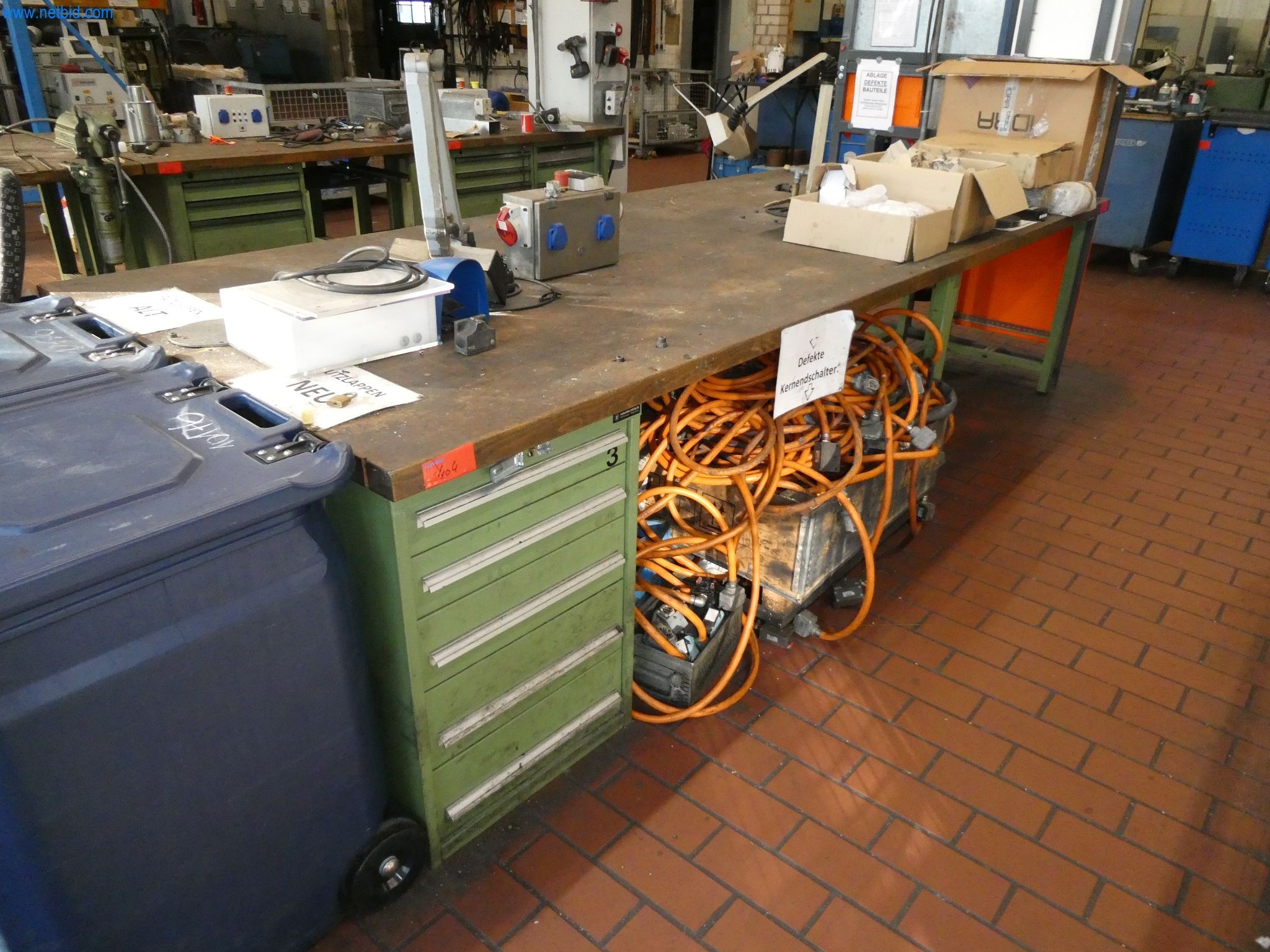 Machines & systems for light metal die casting (powertrain & structural parts)-4