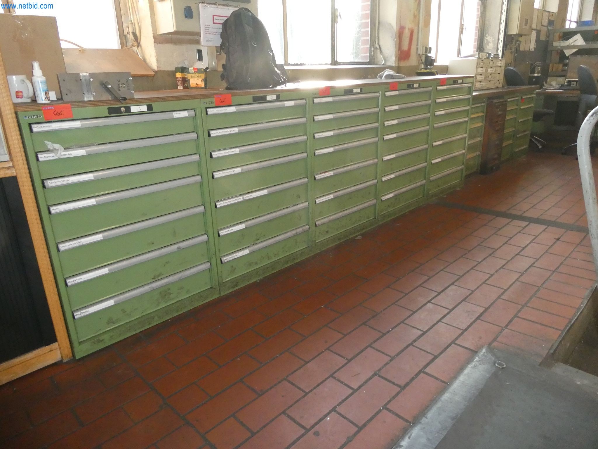 Machines & systems for light metal die casting (powertrain & structural parts)-3