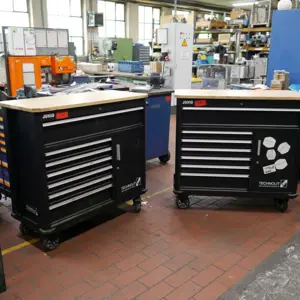 2 Mobile workbenches Technolit Jovio