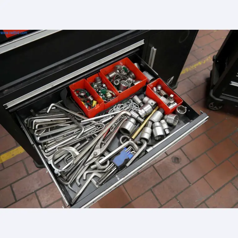Machines & systems for light metal die casting (powertrain & structural parts)-7