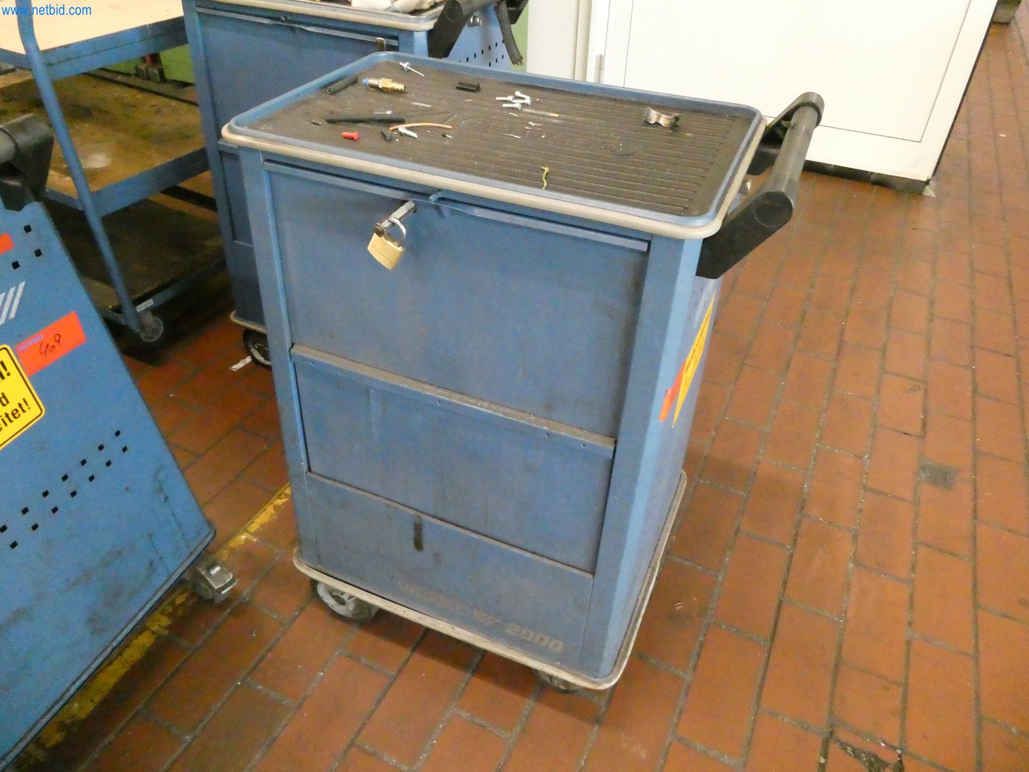 Machines & systems for light metal die casting (powertrain & structural parts)-10