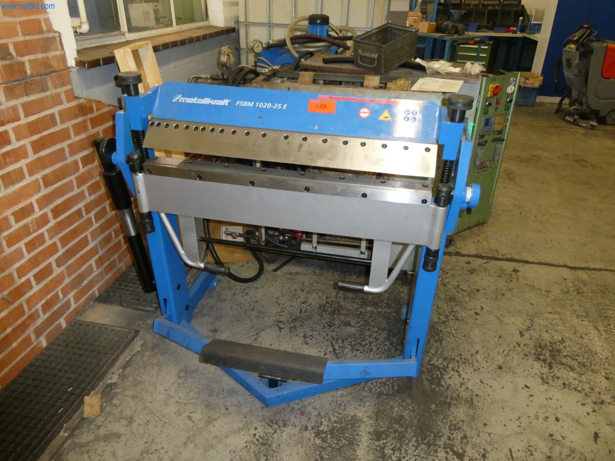 Machines & systems for light metal die casting (powertrain & structural parts)-1