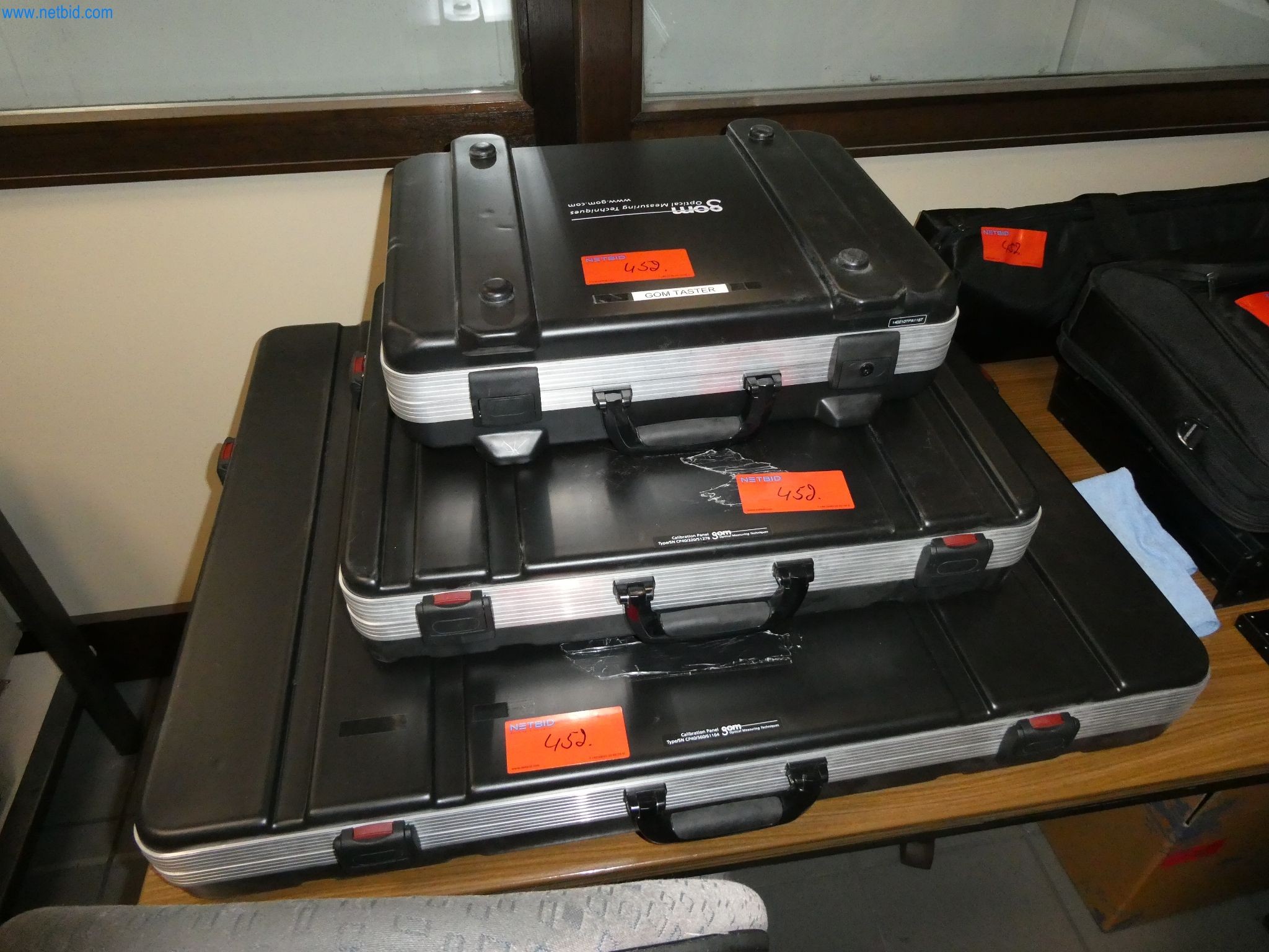 Máquinas e sistemas para a fundição injectada de metais ligeiros (grupos motopropulsores e peças estruturais)-2