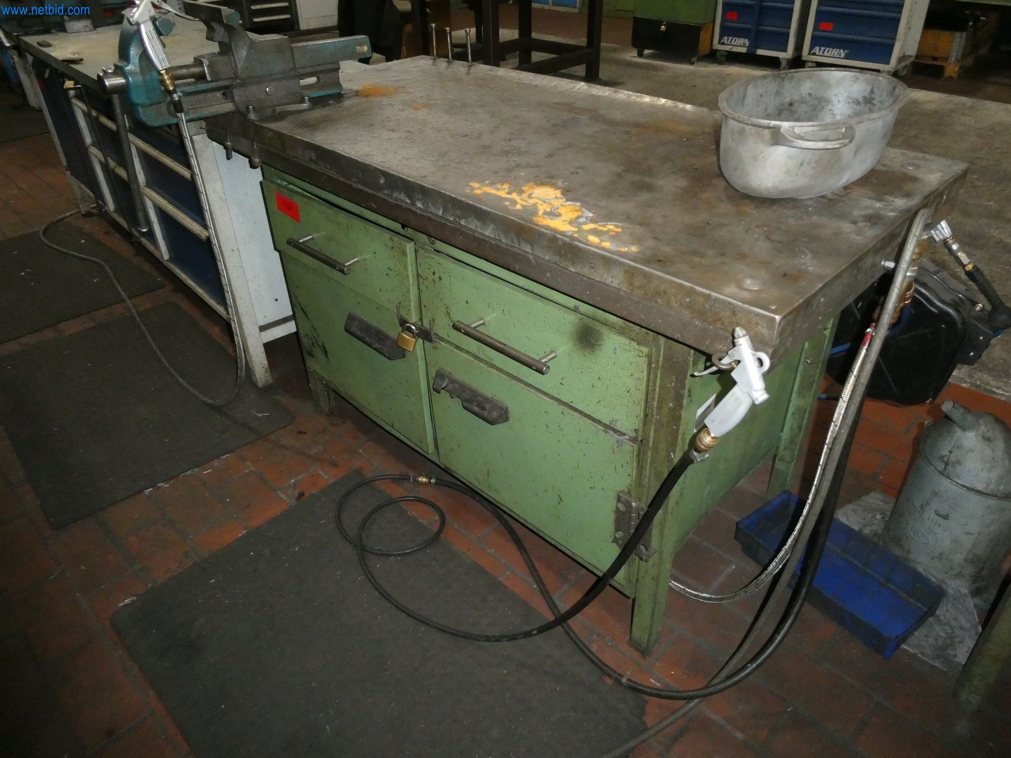 Machines & systems for light metal die casting (powertrain & structural parts)-3