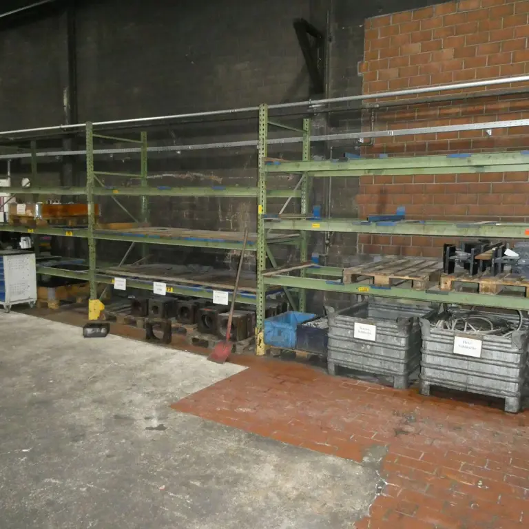 ca. 25 lfm. Pallet storage rack