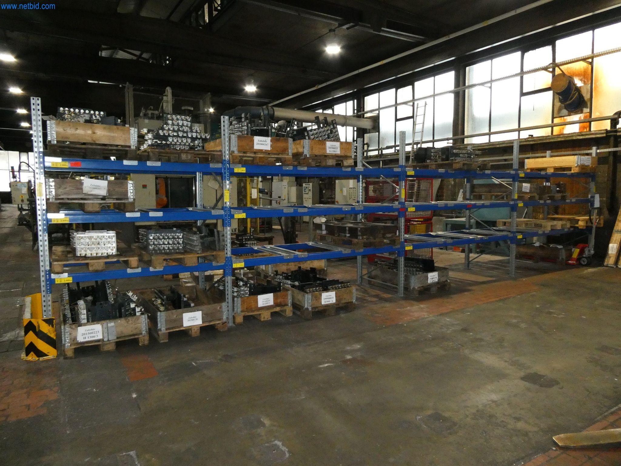 Machines & systems for light metal die casting (powertrain & structural parts)-3