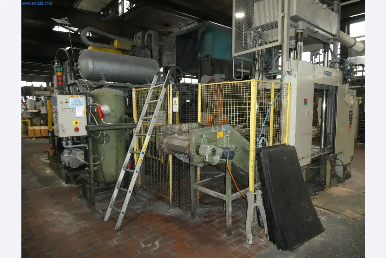 Máquinas e sistemas para a fundição injectada de metais ligeiros (grupos motopropulsores e peças estruturais)-14