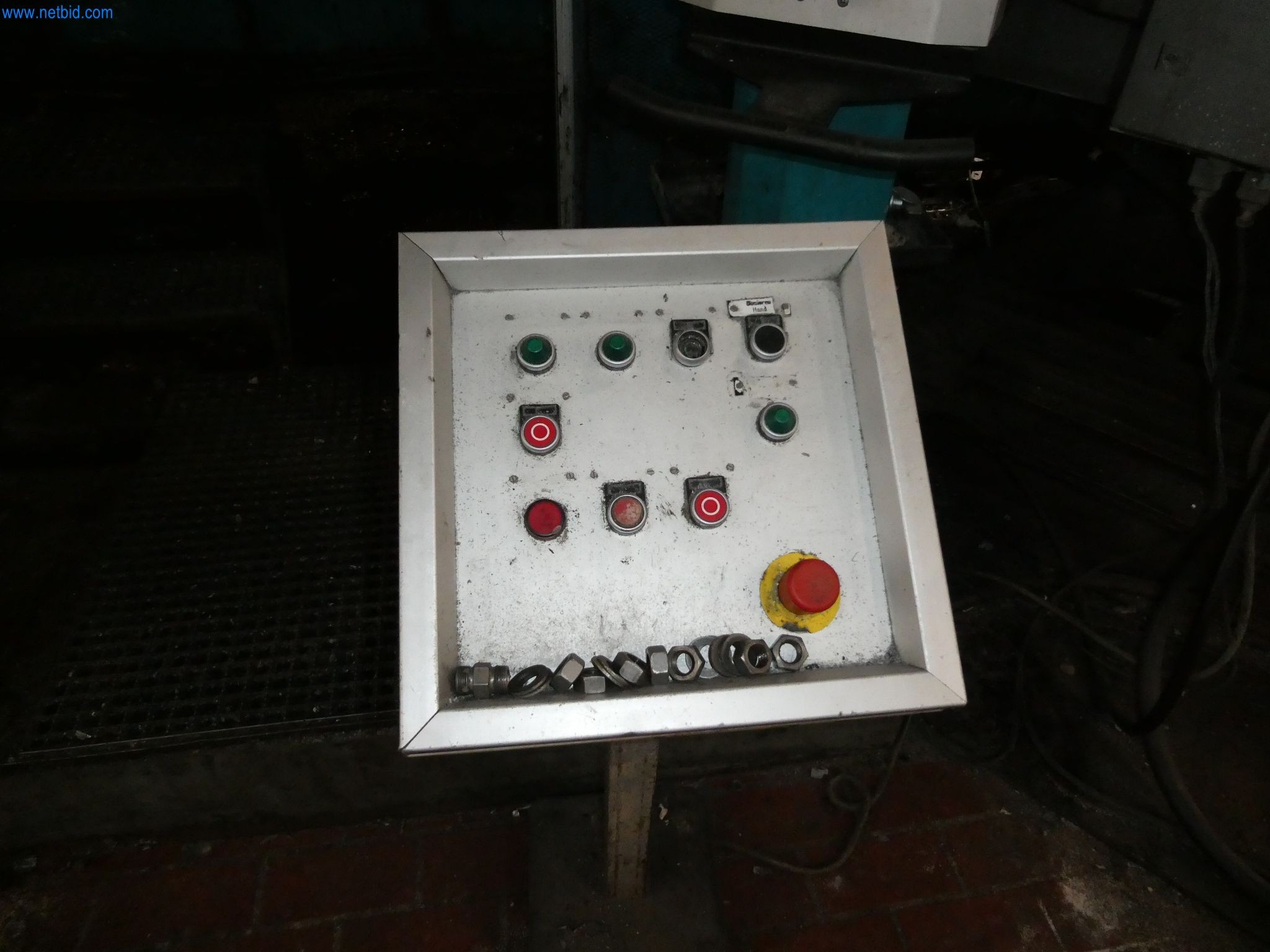 Máquinas e sistemas para a fundição injectada de metais ligeiros (grupos motopropulsores e peças estruturais)-25