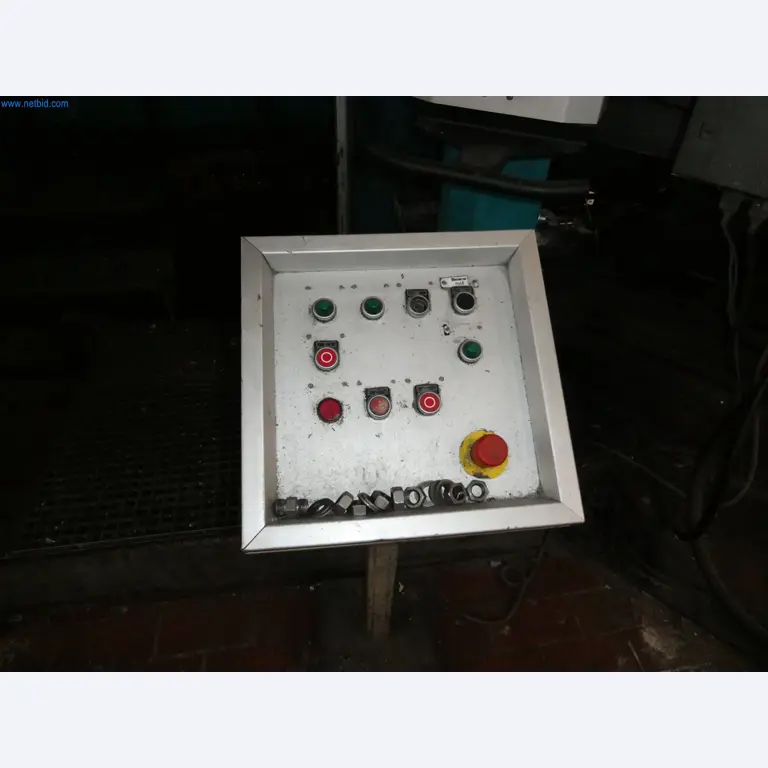 Máquinas e sistemas para a fundição injectada de metais ligeiros (grupos motopropulsores e peças estruturais)-25