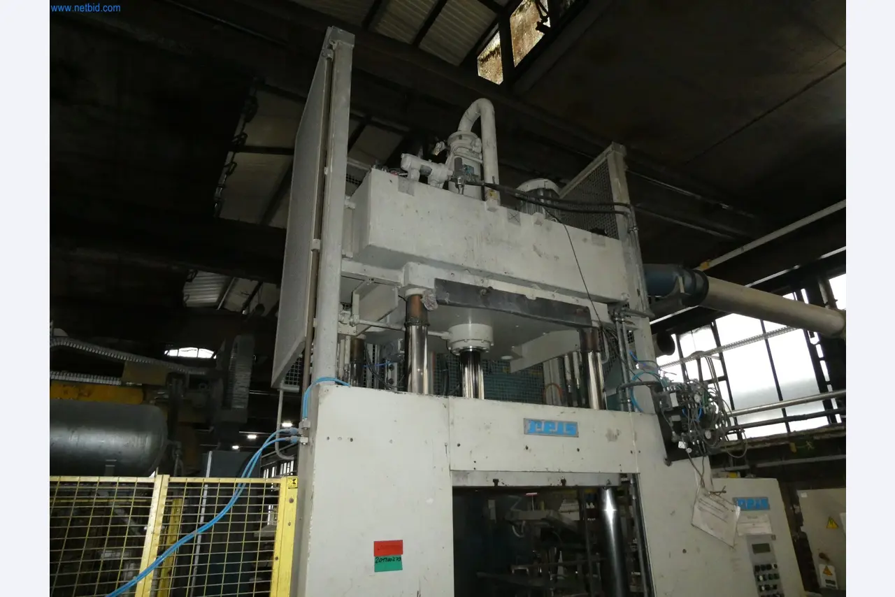 Máquinas e sistemas para a fundição injectada de metais ligeiros (grupos motopropulsores e peças estruturais)-29