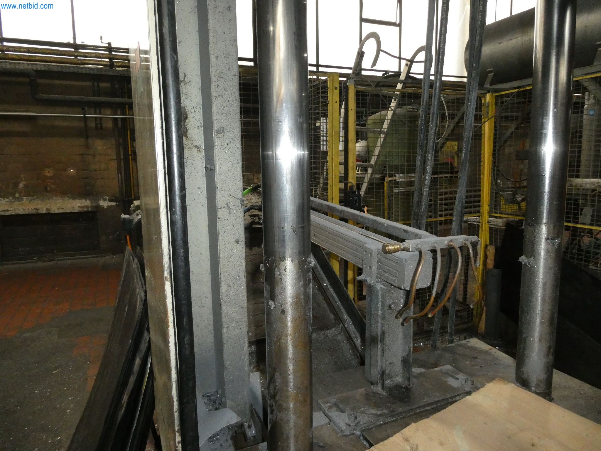 Máquinas e sistemas para a fundição injectada de metais ligeiros (grupos motopropulsores e peças estruturais)-31