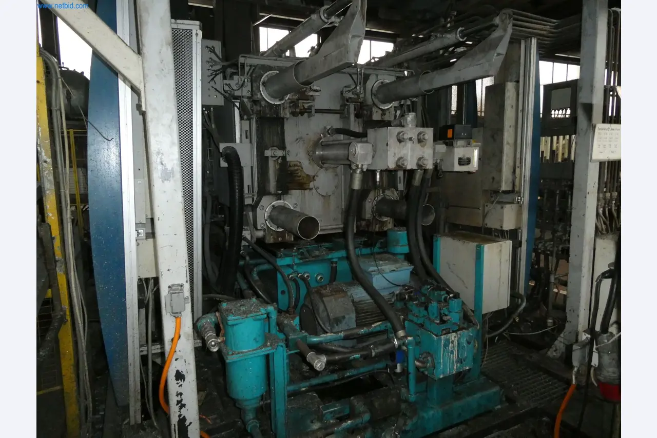 Máquinas e sistemas para a fundição injectada de metais ligeiros (grupos motopropulsores e peças estruturais)-5