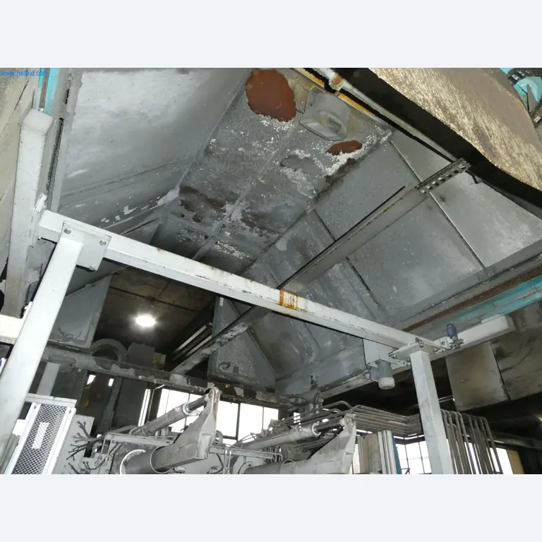 Máquinas e sistemas para a fundição injectada de metais ligeiros (grupos motopropulsores e peças estruturais)-9