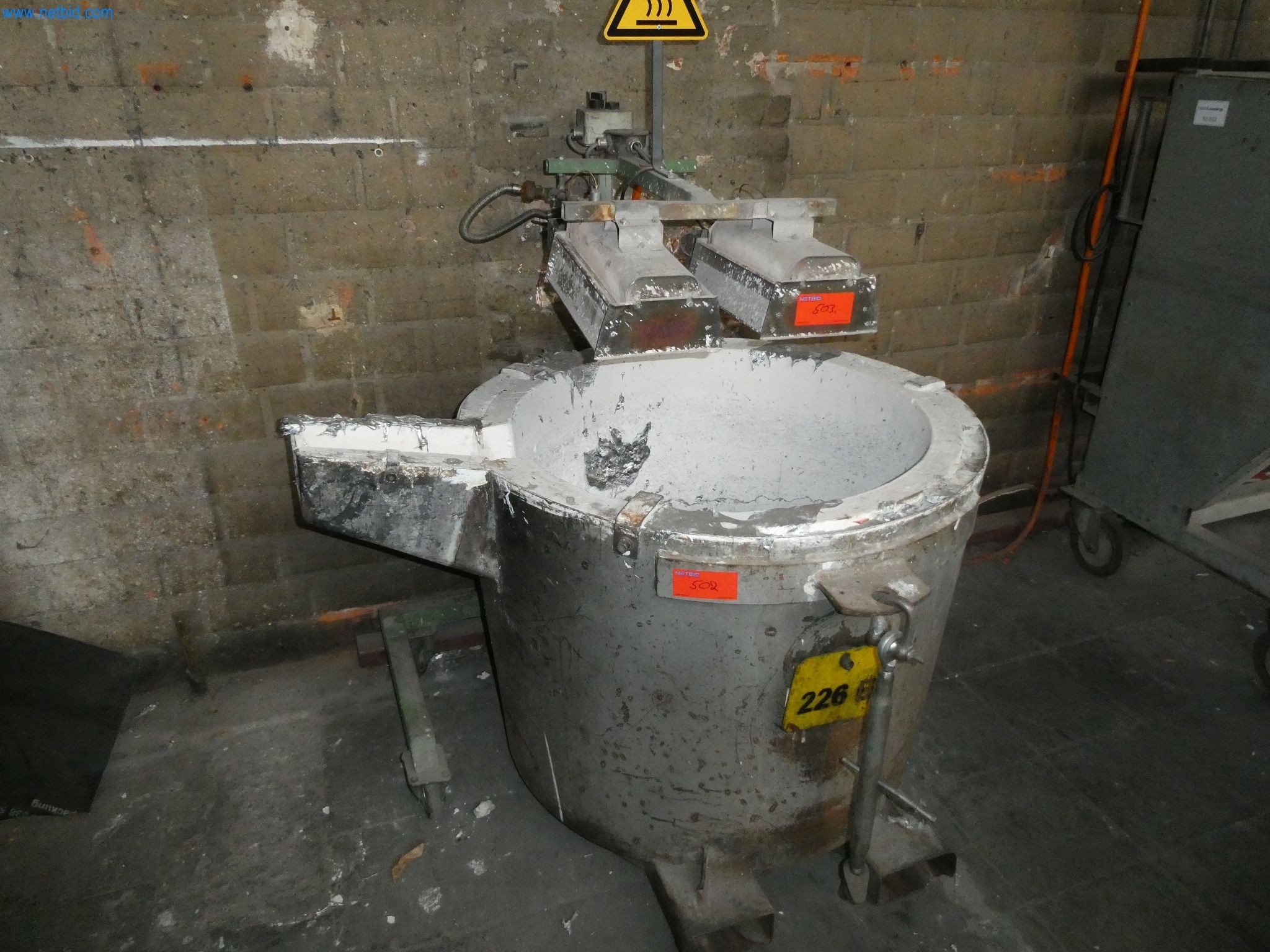 Machines & systems for light metal die casting (powertrain & structural parts)-5