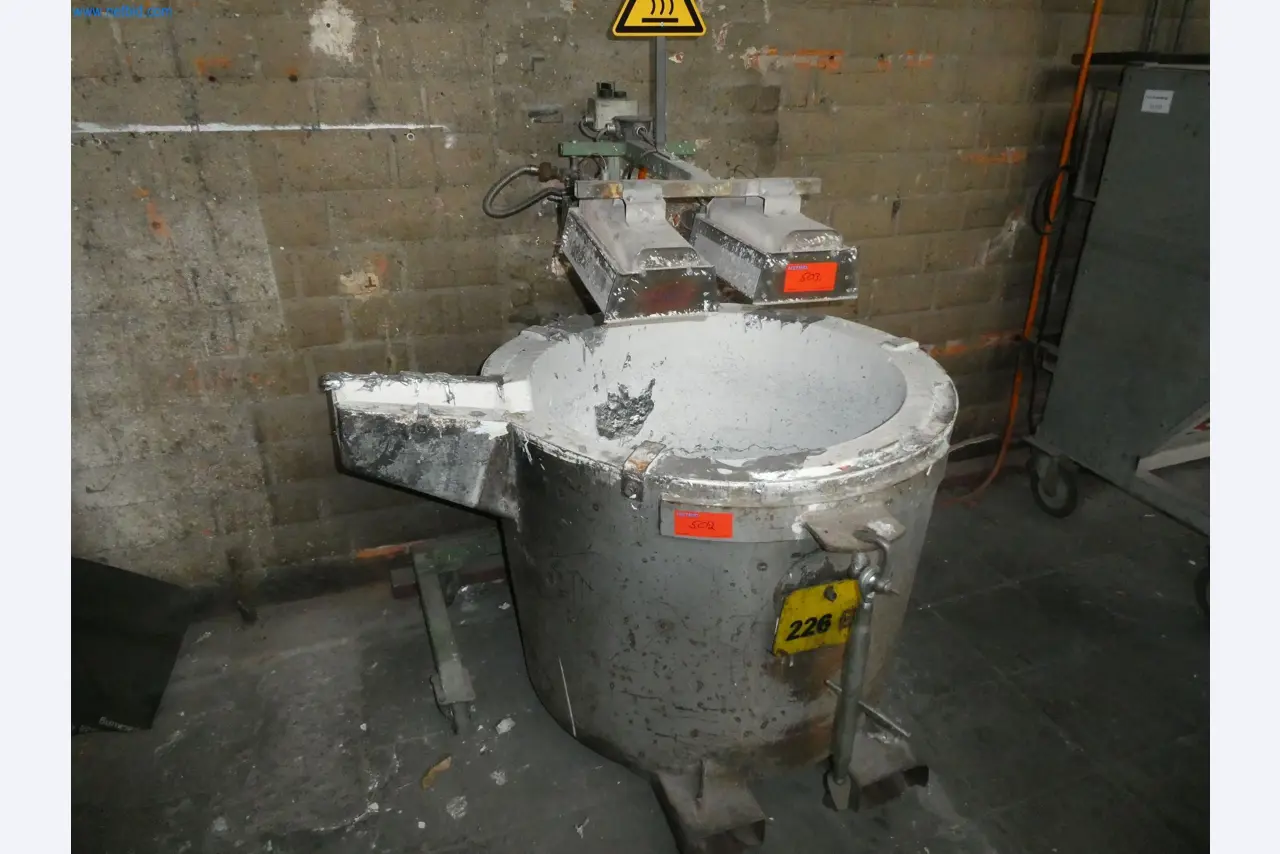 Machines & systems for light metal die casting (powertrain & structural parts)-5