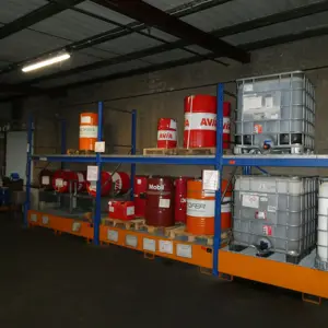 15 lfm. Pallet storage rack