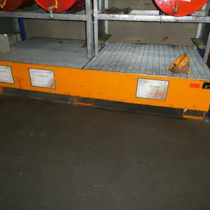 5 Hazardous goods drip pans Bauer