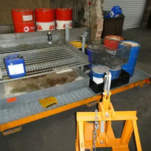 2 Hazardous goods drip pans