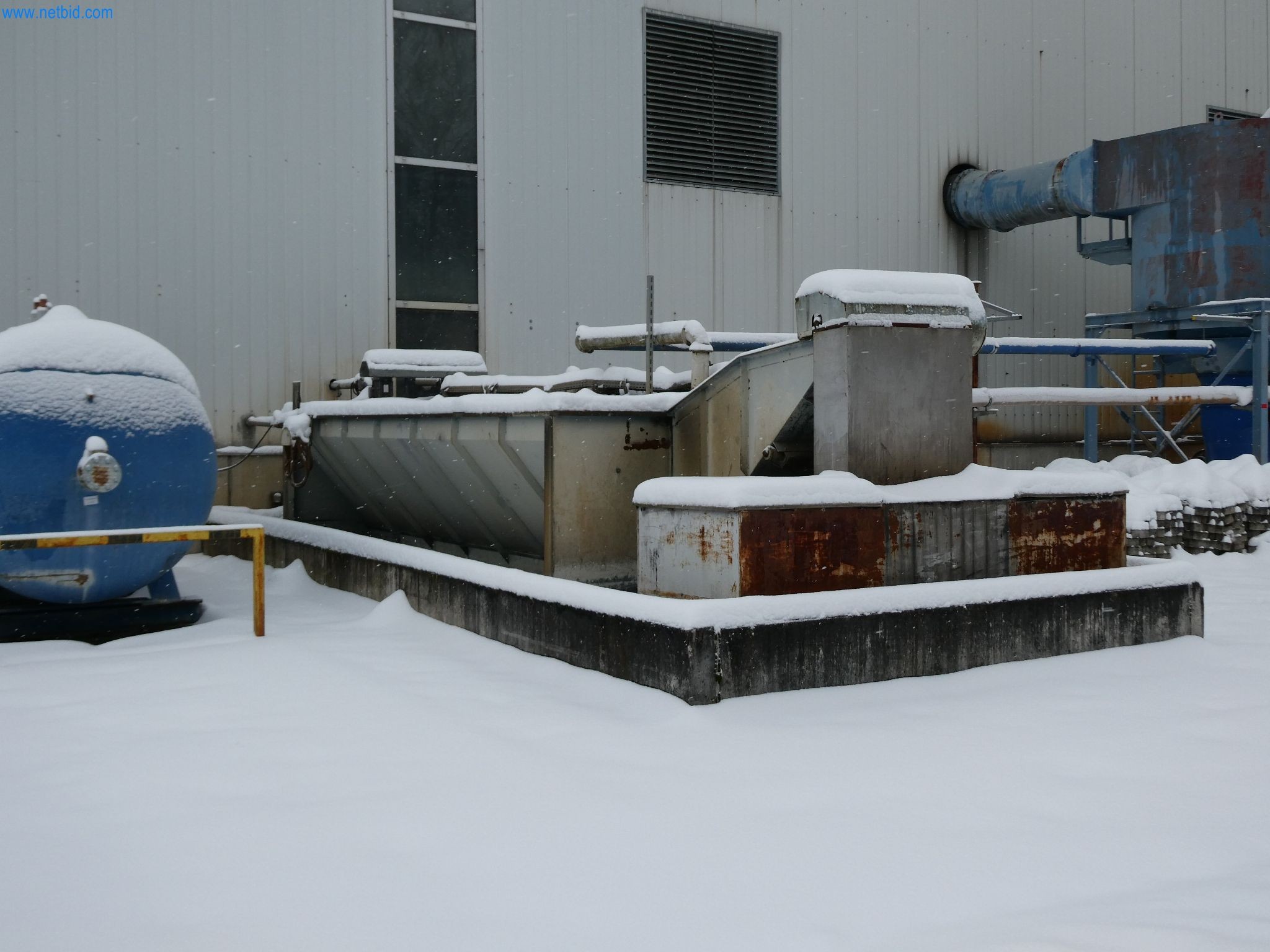 Machines & systems for light metal die casting (powertrain & structural parts)-11