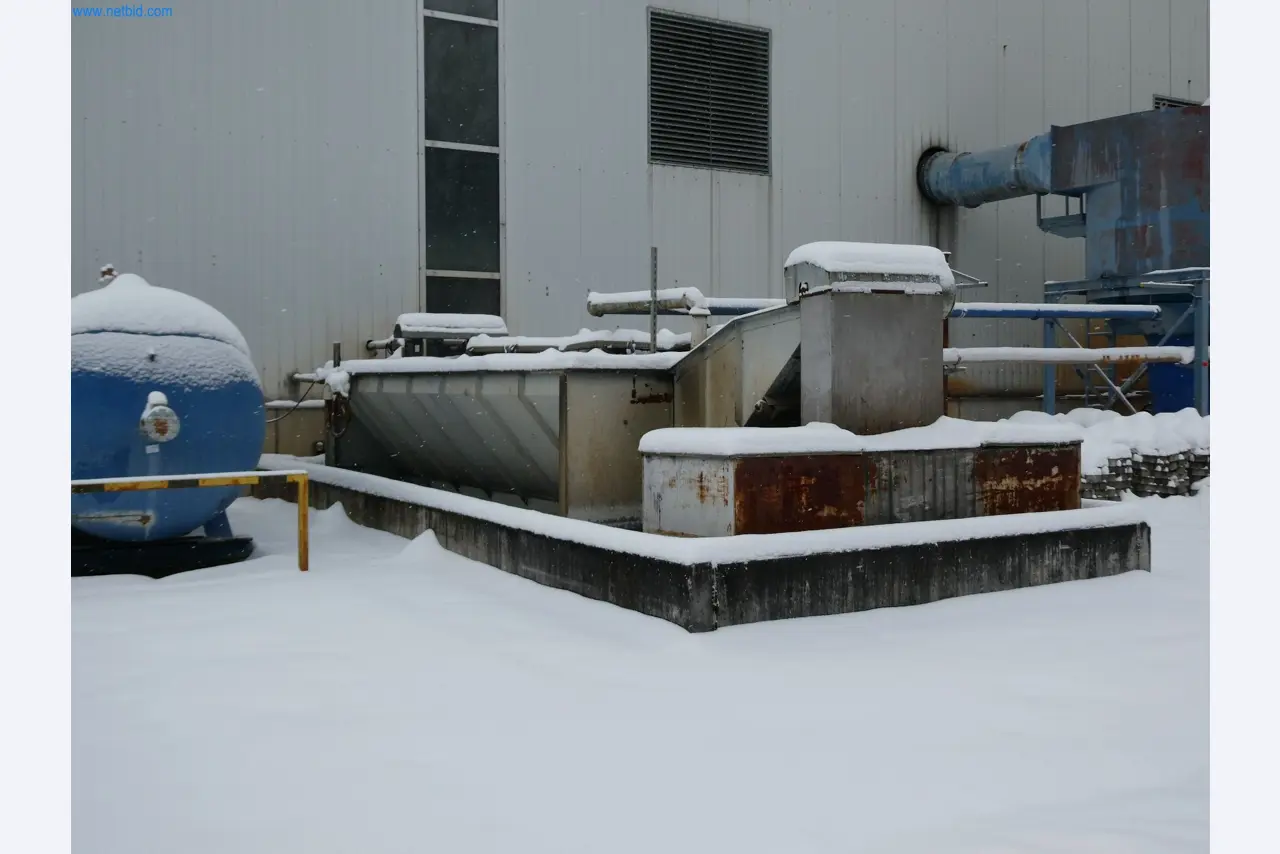 Machines & systems for light metal die casting (powertrain & structural parts)-11