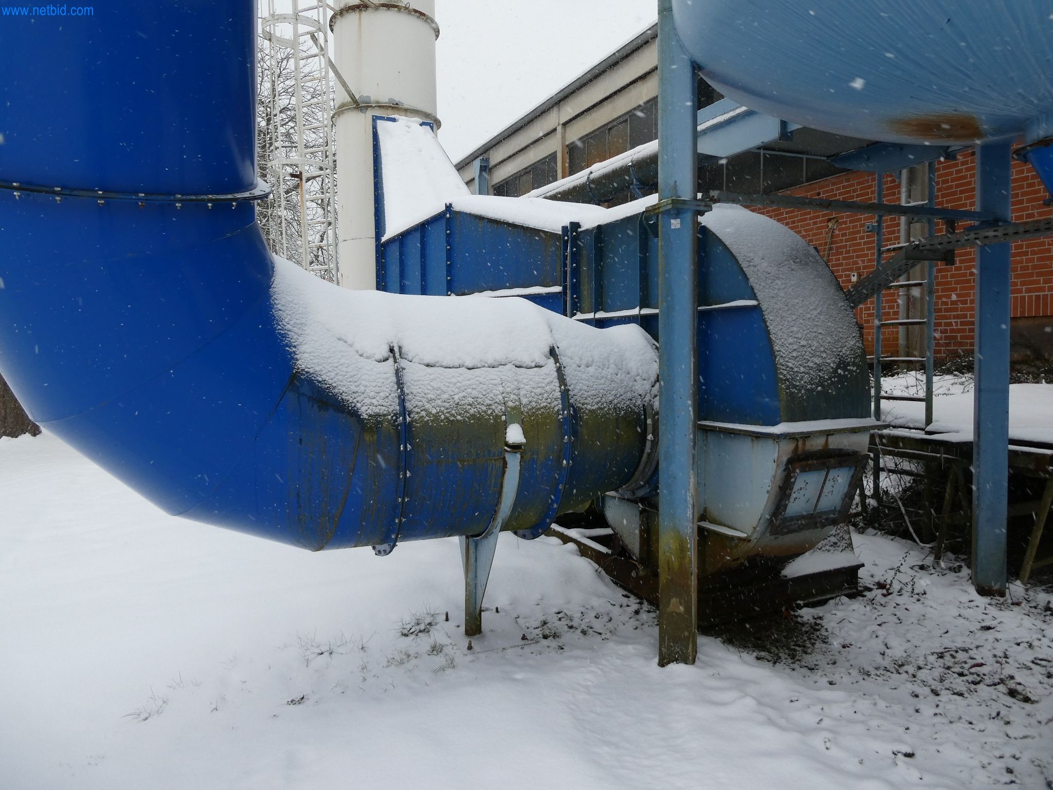 Machines & systems for light metal die casting (powertrain & structural parts)-7