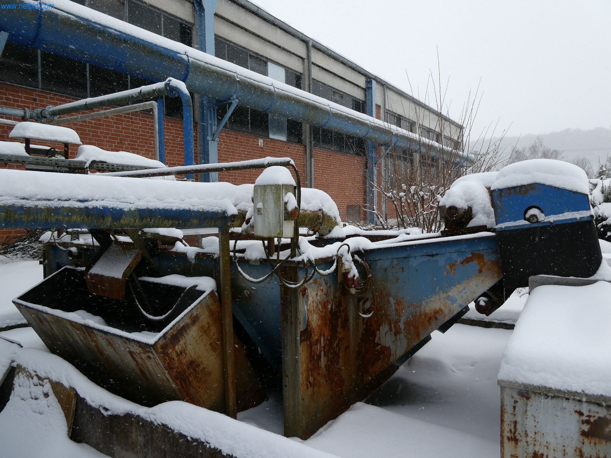 Machines & systems for light metal die casting (powertrain & structural parts)-9