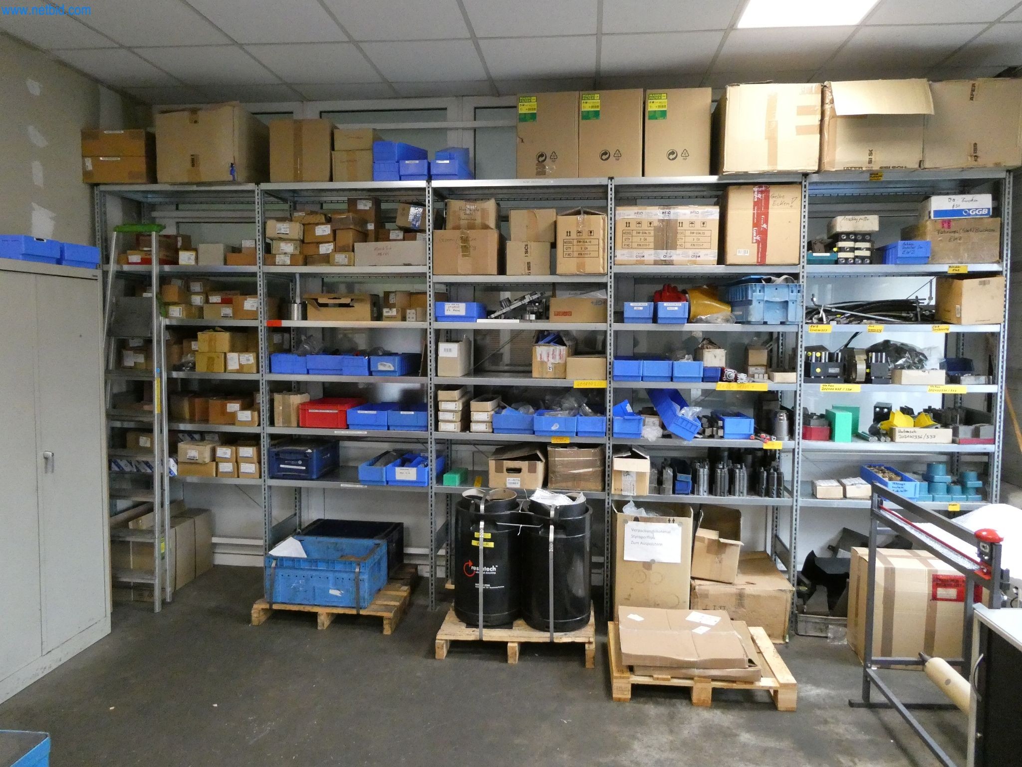 Machines & systems for light metal die casting (powertrain & structural parts)-7