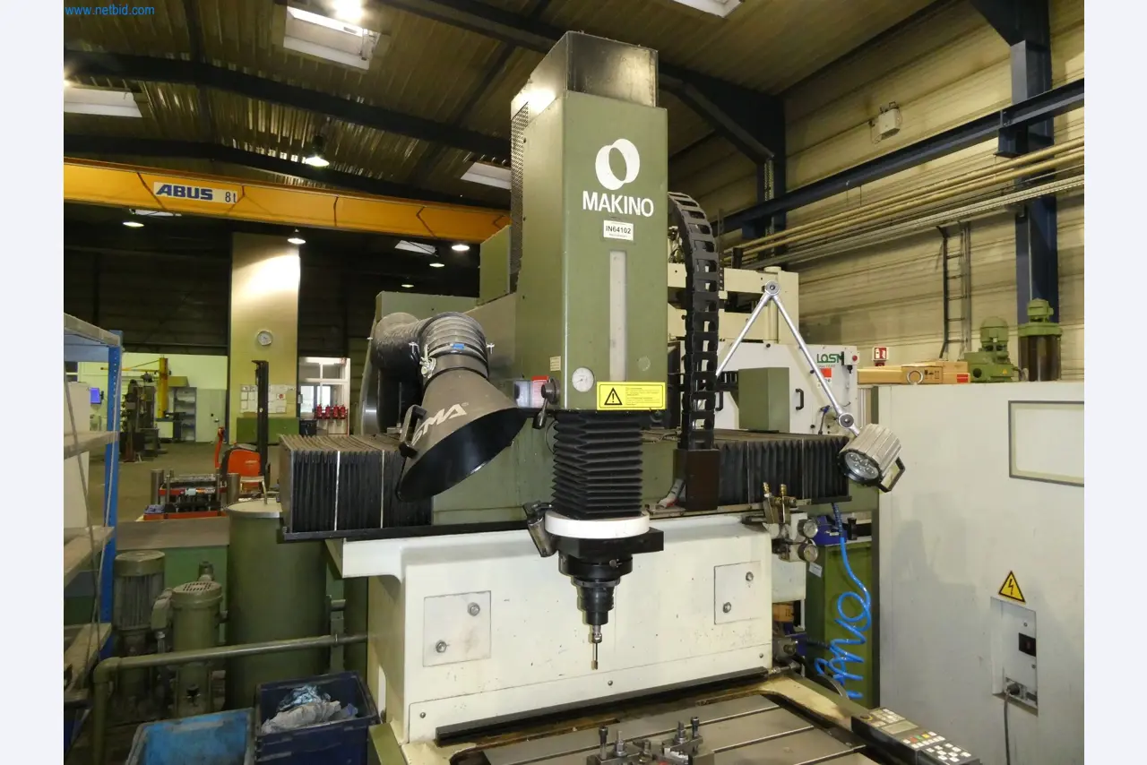 Machines & systems for light metal die casting (powertrain & structural parts)-10